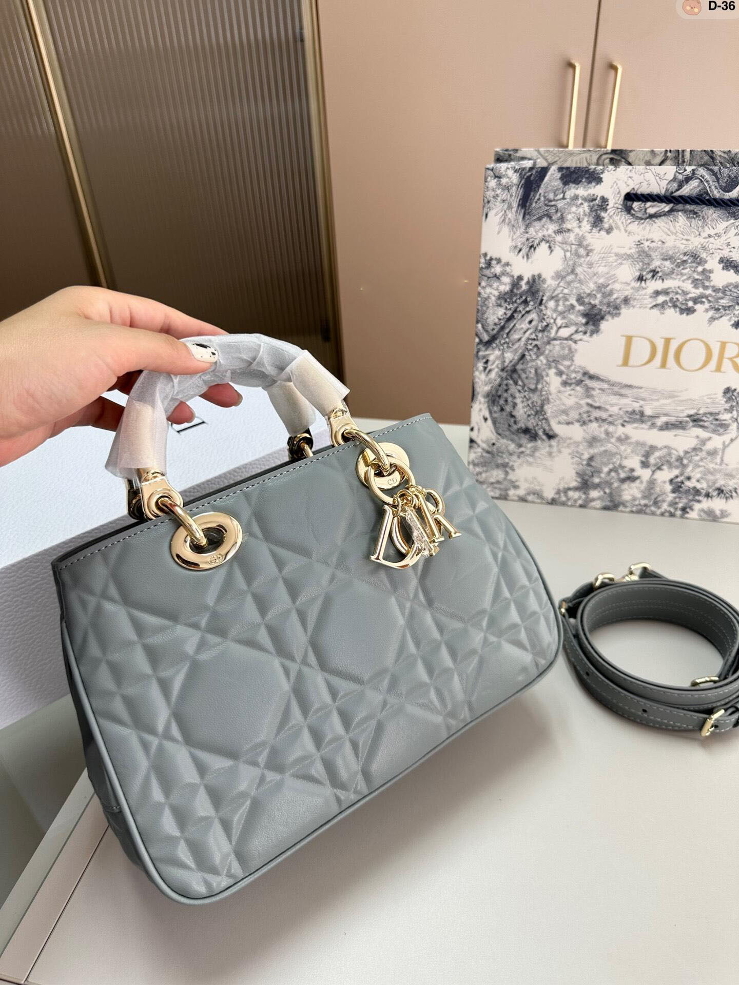 ★新作★【Dior】レディ 95.22バッグ♪スモール
